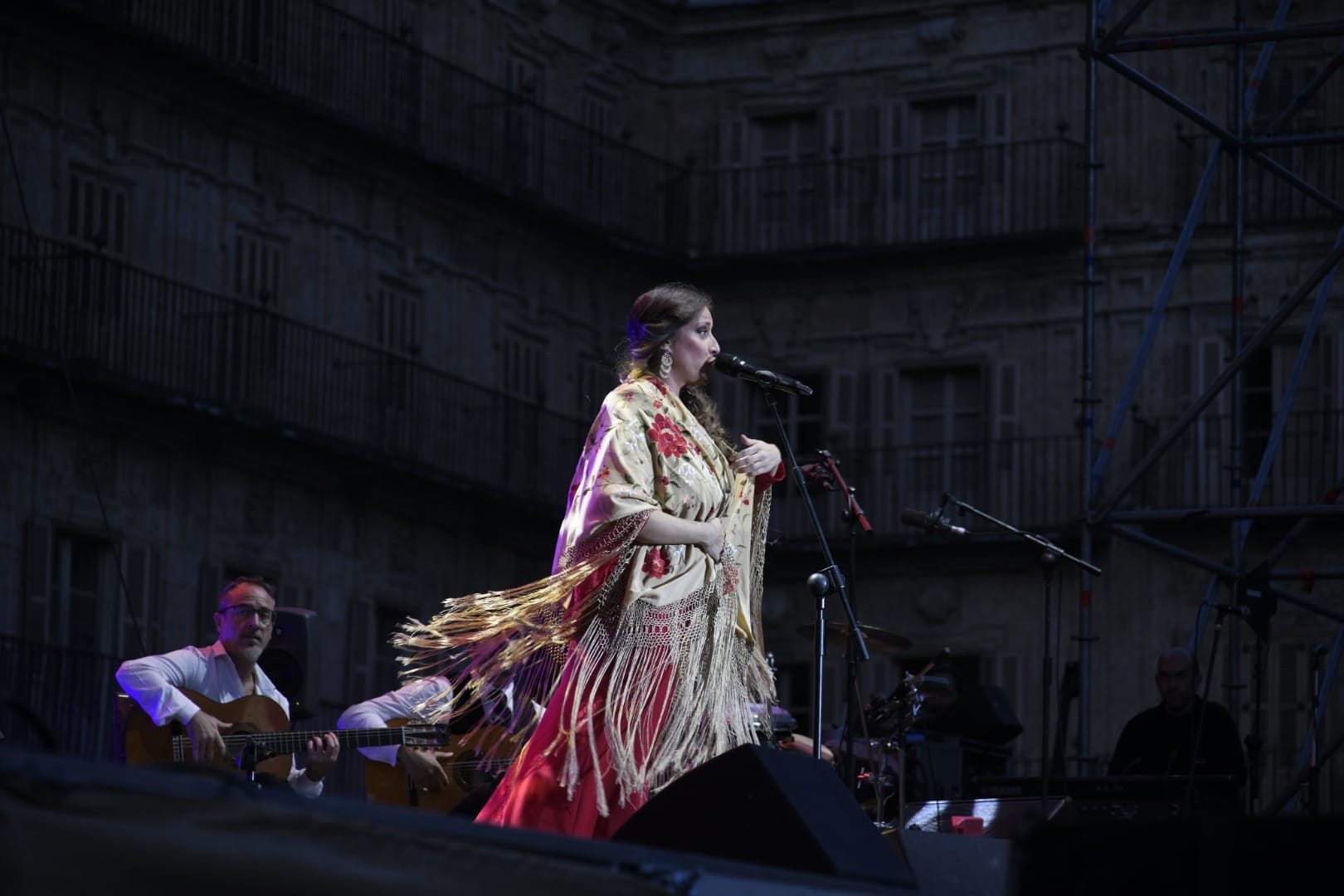 La cantaora Argentina, en concierto en la Plaza Mayor.
